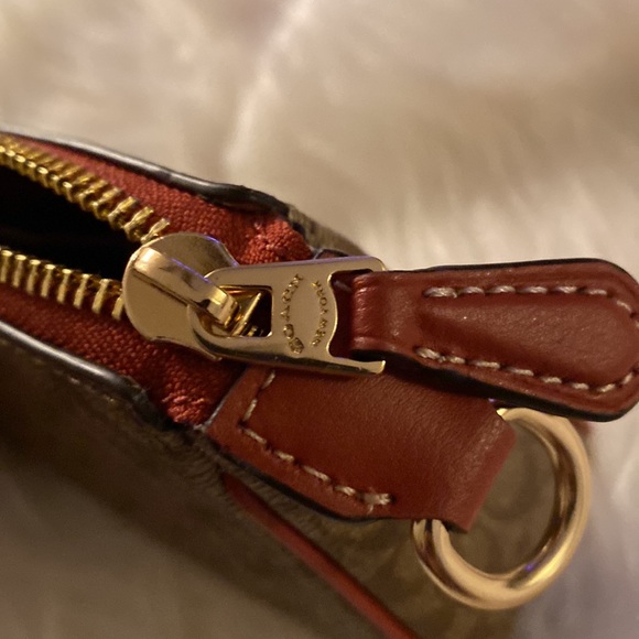 Coach Nolita 19 in Signature Canvas - Picture 6 of 7